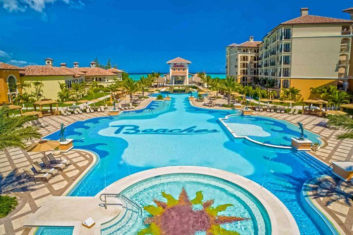 Orlando inn resort holiday waterpark suites hotel florida hotels fl pool lagoon resorts express family water disney near kid friendly